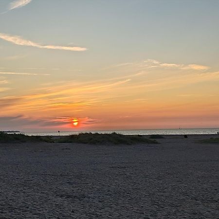 Villa Francette A 500M De La Plage Ouistreham Buitenkant foto