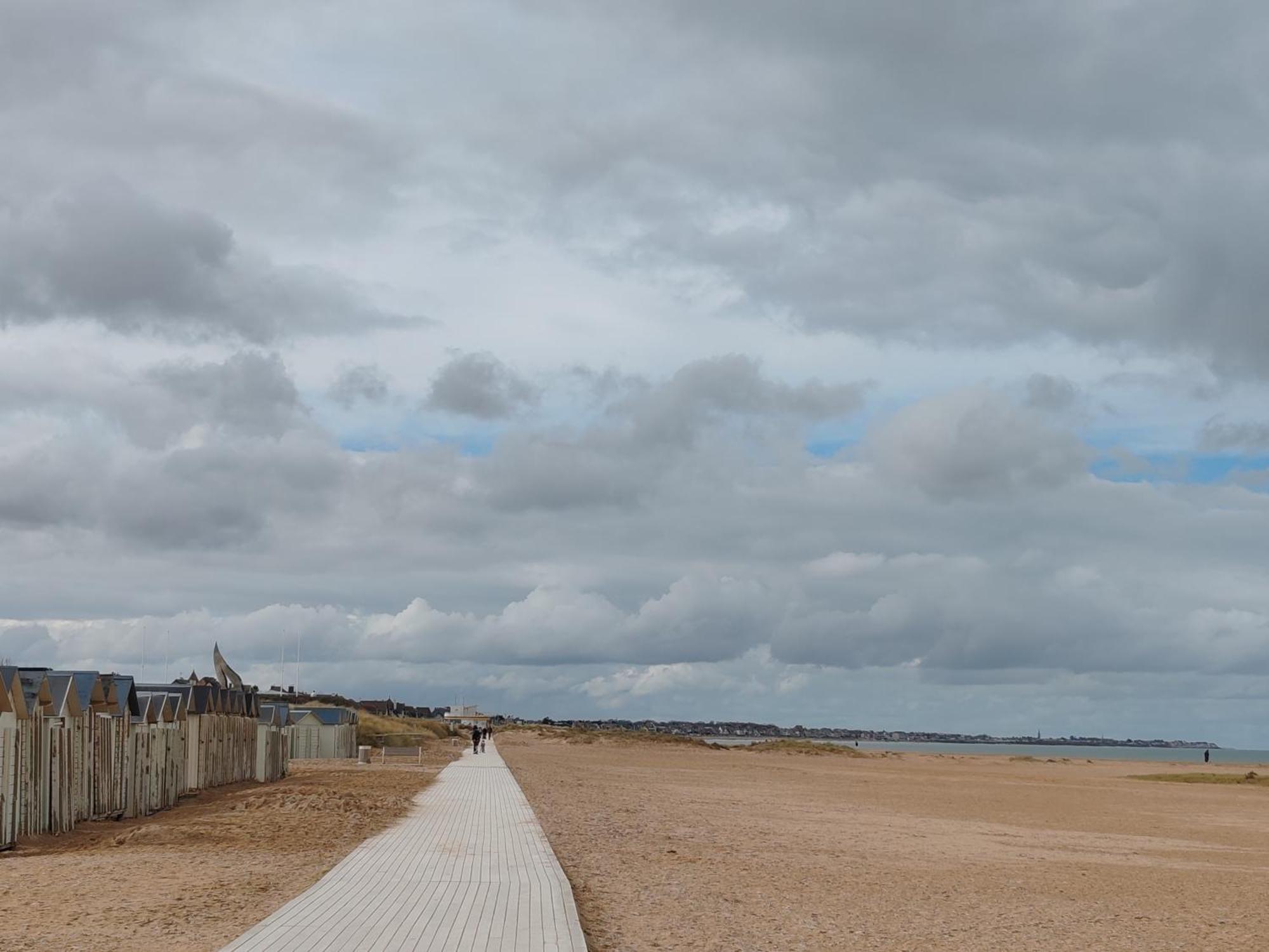 Villa Francette A 500M De La Plage Ouistreham Buitenkant foto