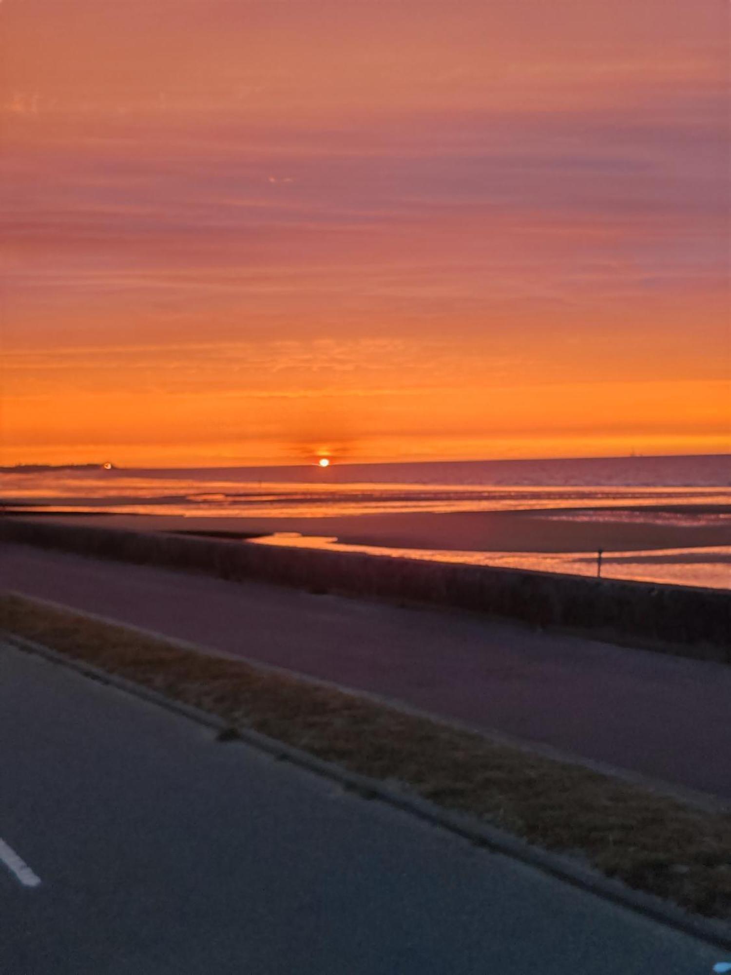 Villa Francette A 500M De La Plage Ouistreham Buitenkant foto